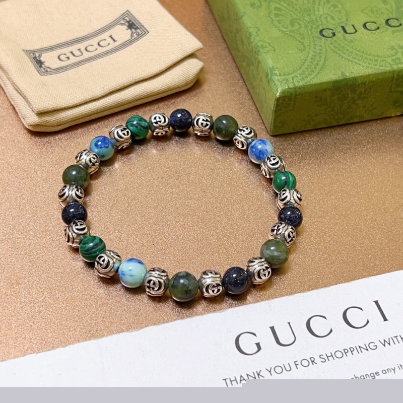 G*u*i bracelets